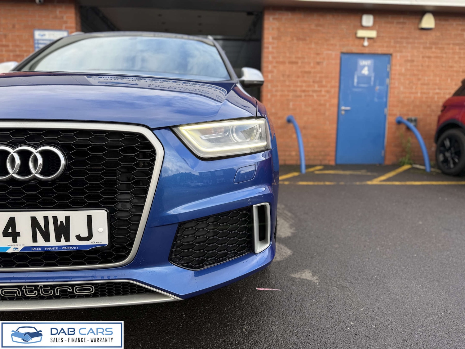 Used Audi Q3 2014 for sale - 77236266: Photo 35