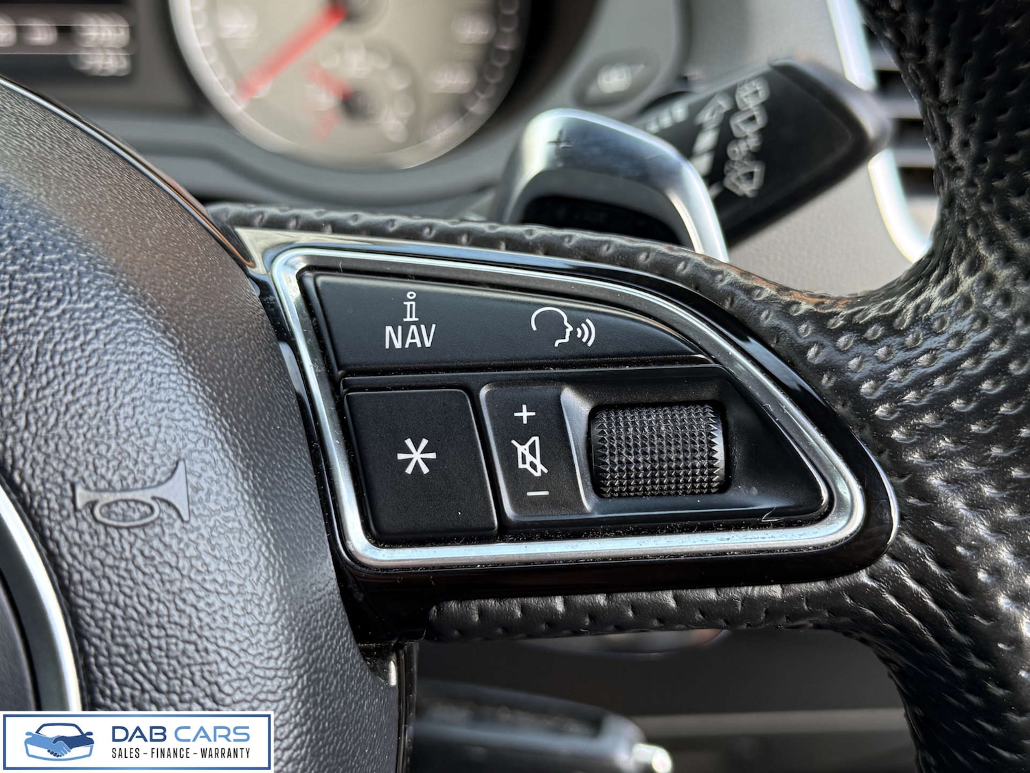 Used Audi Q3 2014 for sale - 77236266: Photo 47