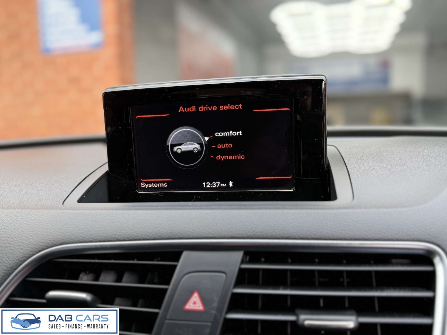 Used Audi Q3 2014 for sale - 77236266: Photo 57