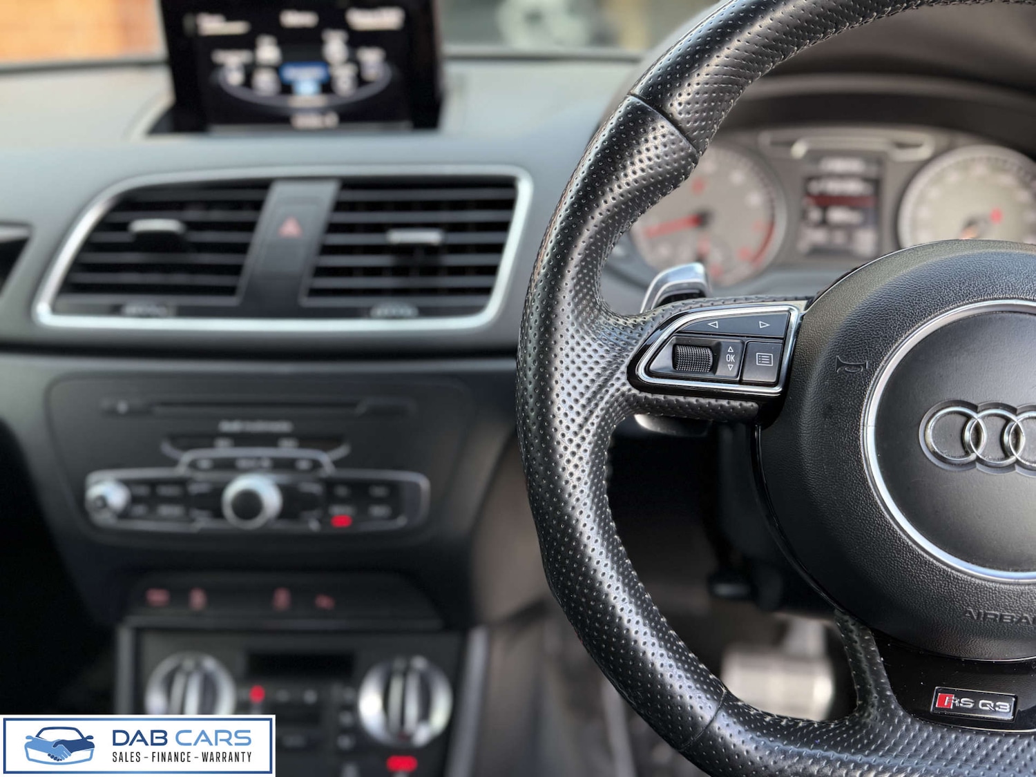 Used Audi Q3 2014 for sale - 77236266: Photo 64