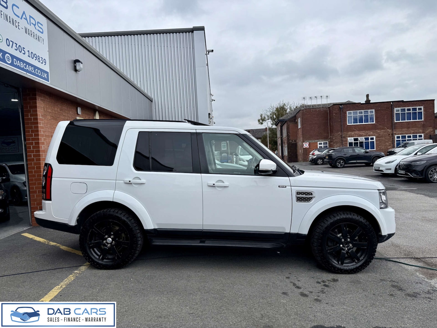 Used Land Rover Discovery 2014 for sale - 76182585: Photo 10