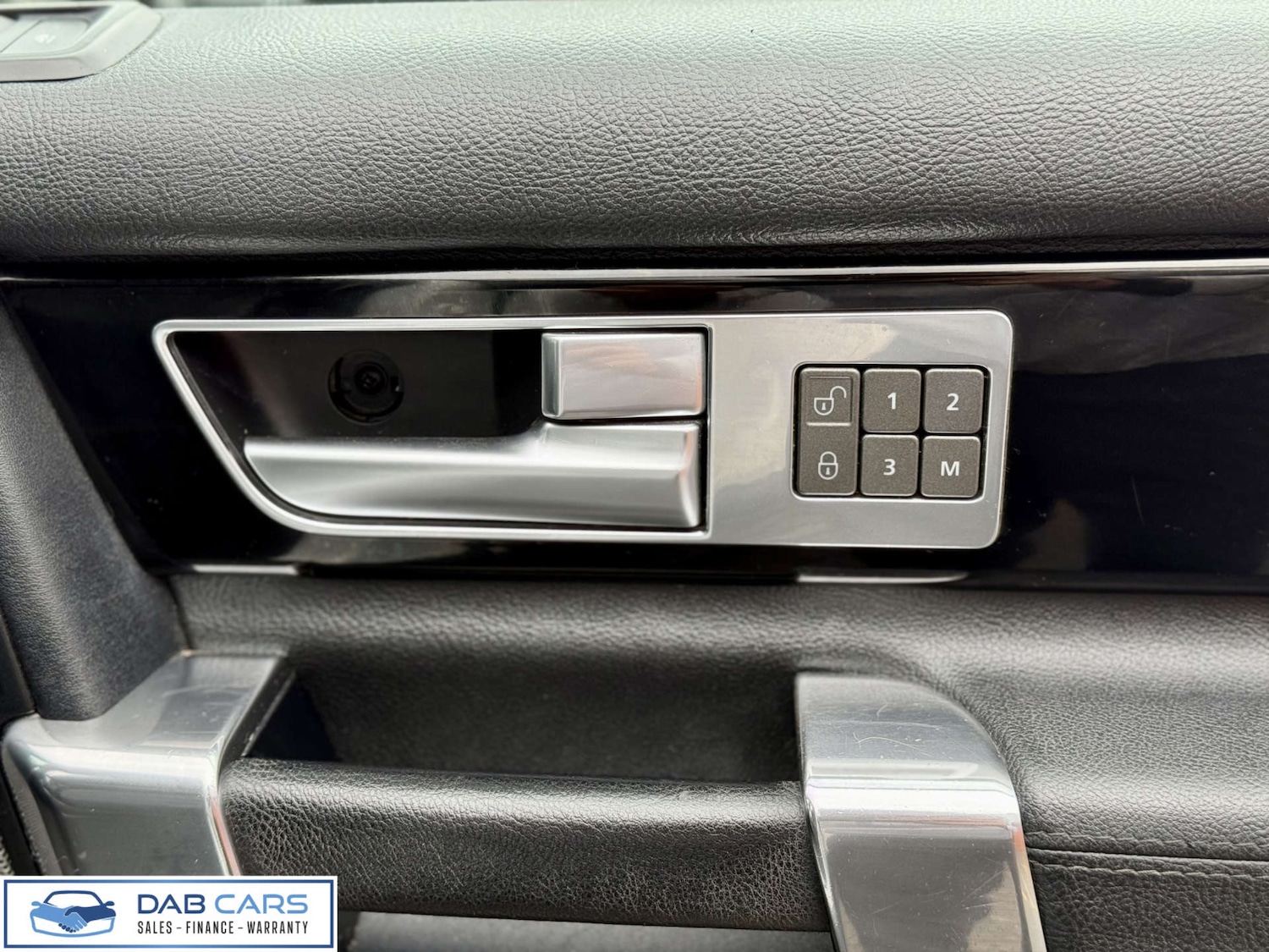 Used Land Rover Discovery 2014 for sale - 76182585: Photo 23