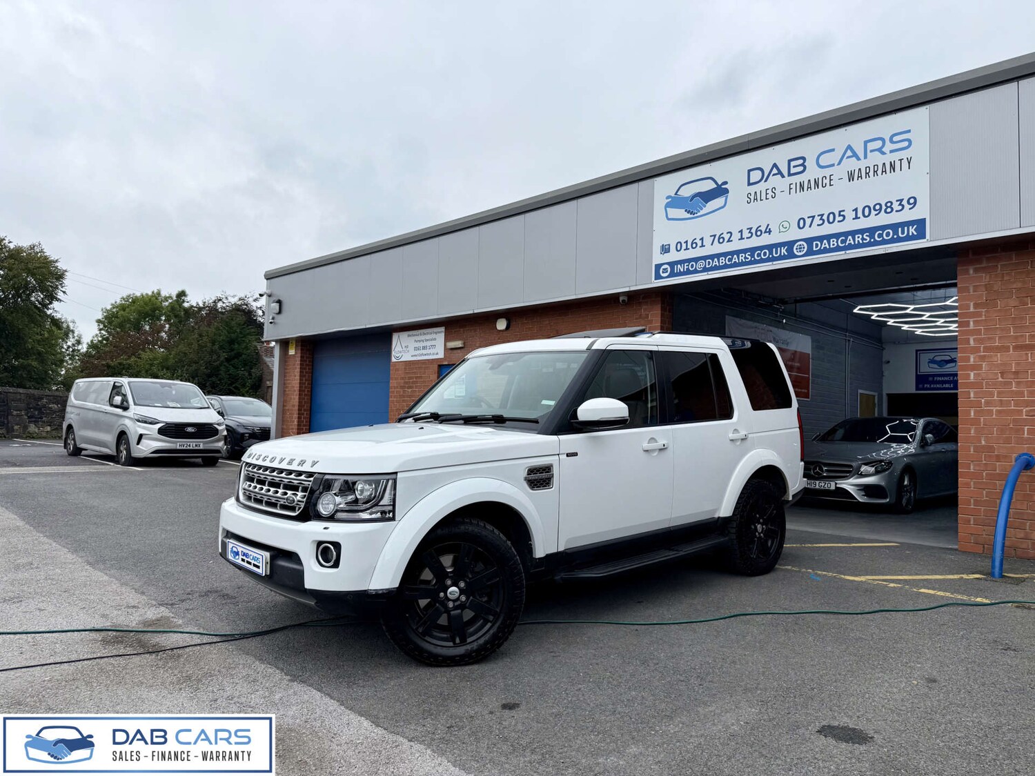 Used Land Rover Discovery 2014 for sale - 76182585: Photo 68