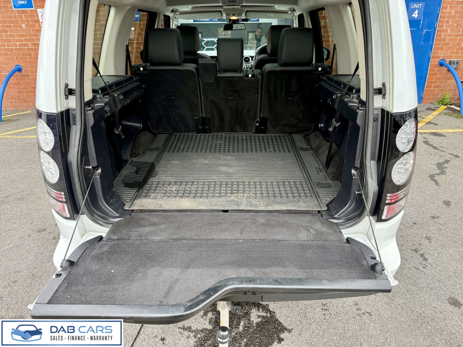 Used Land Rover Discovery 2014 for sale - 76182585: Photo 76