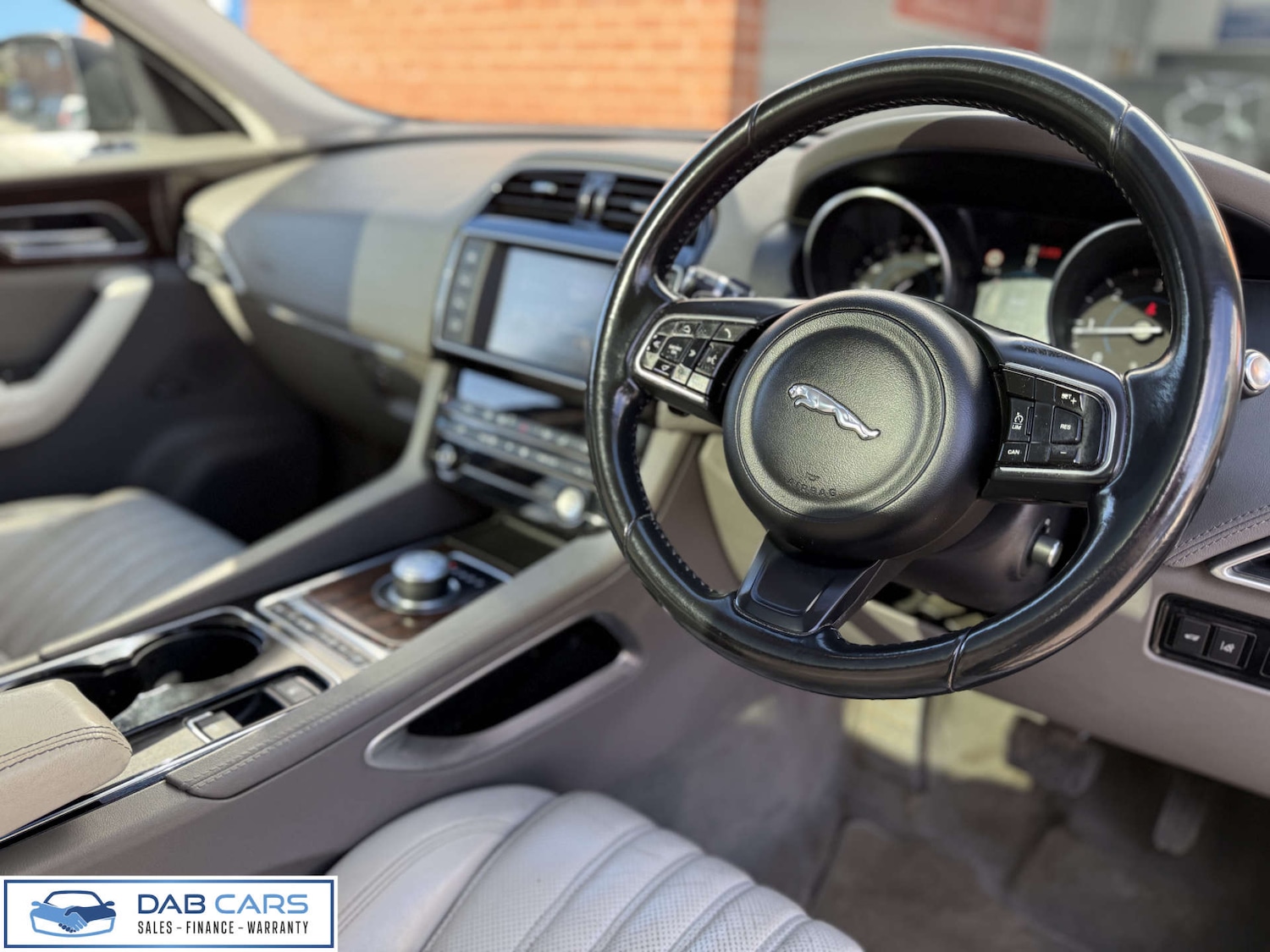 Used Jaguar F-Pace 2016 for sale - 77735058: Photo 13