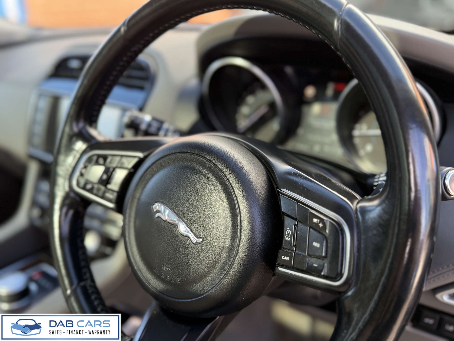 Used Jaguar F-Pace 2016 for sale - 77735058: Photo 35