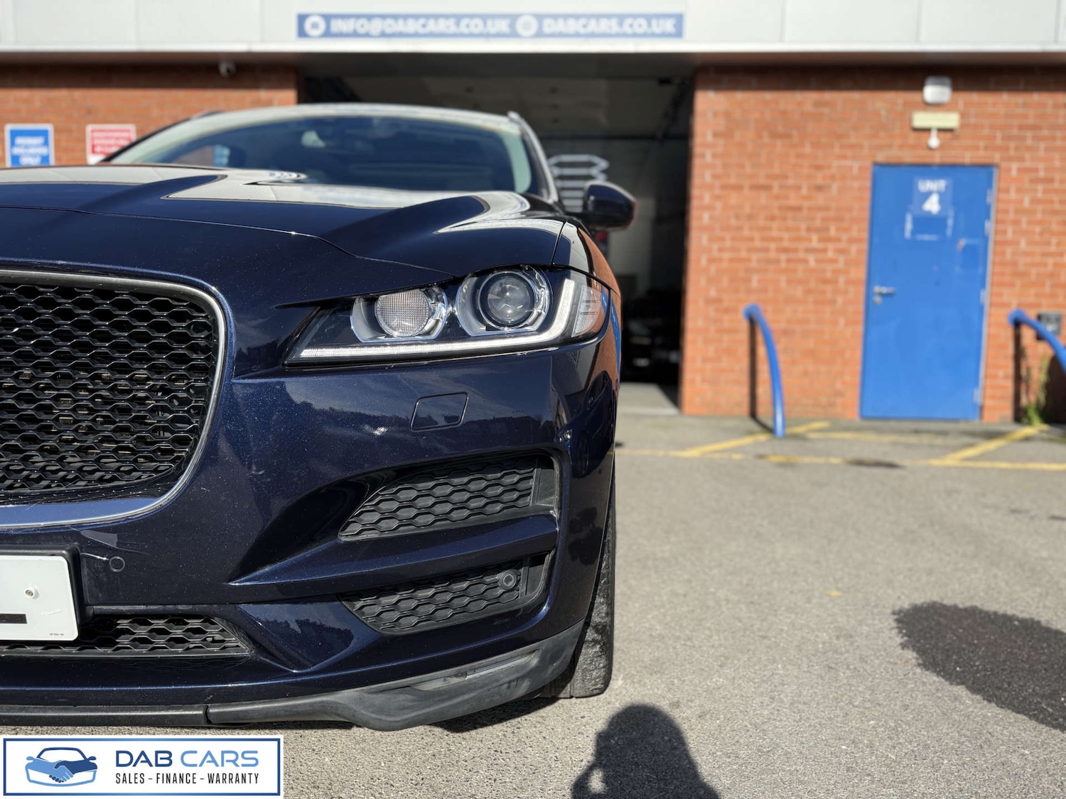 Used Jaguar F-Pace 2016 for sale - 77735058: Photo 43
