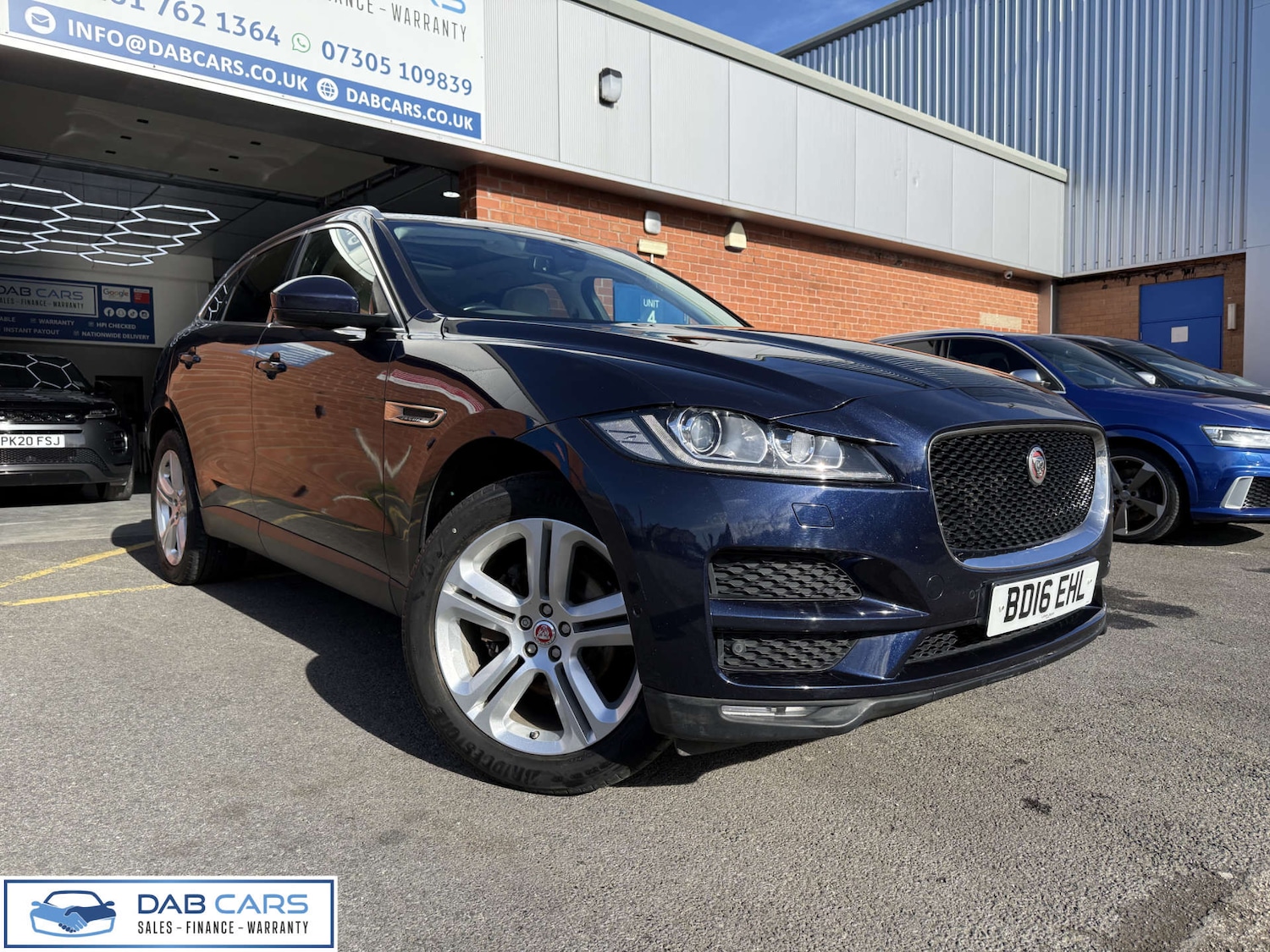 Used Jaguar F-Pace 2016 for sale - 77735058: Photo 44