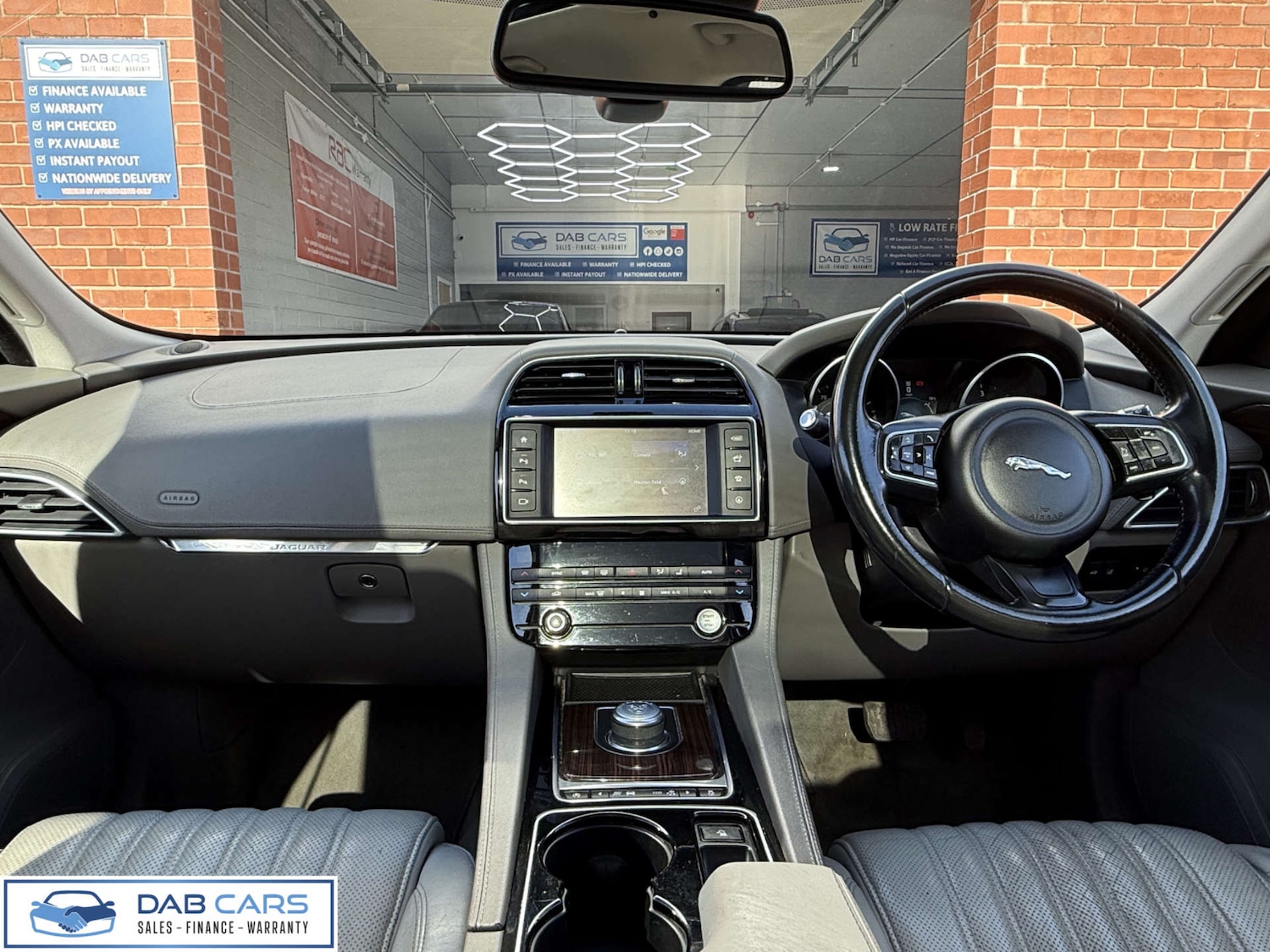 Used Jaguar F-Pace 2016 for sale - 77735058: Photo 59