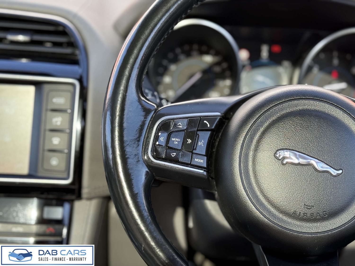 Used Jaguar F-Pace 2016 for sale - 77735058: Photo 64