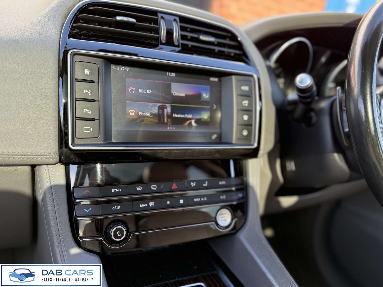 Used Jaguar F-Pace 2016 for sale - 77735058: Photo 66