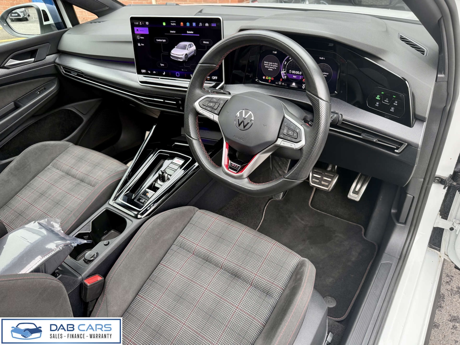 Used Volkswagen Golf 2024 for sale - 76182588: Photo 14