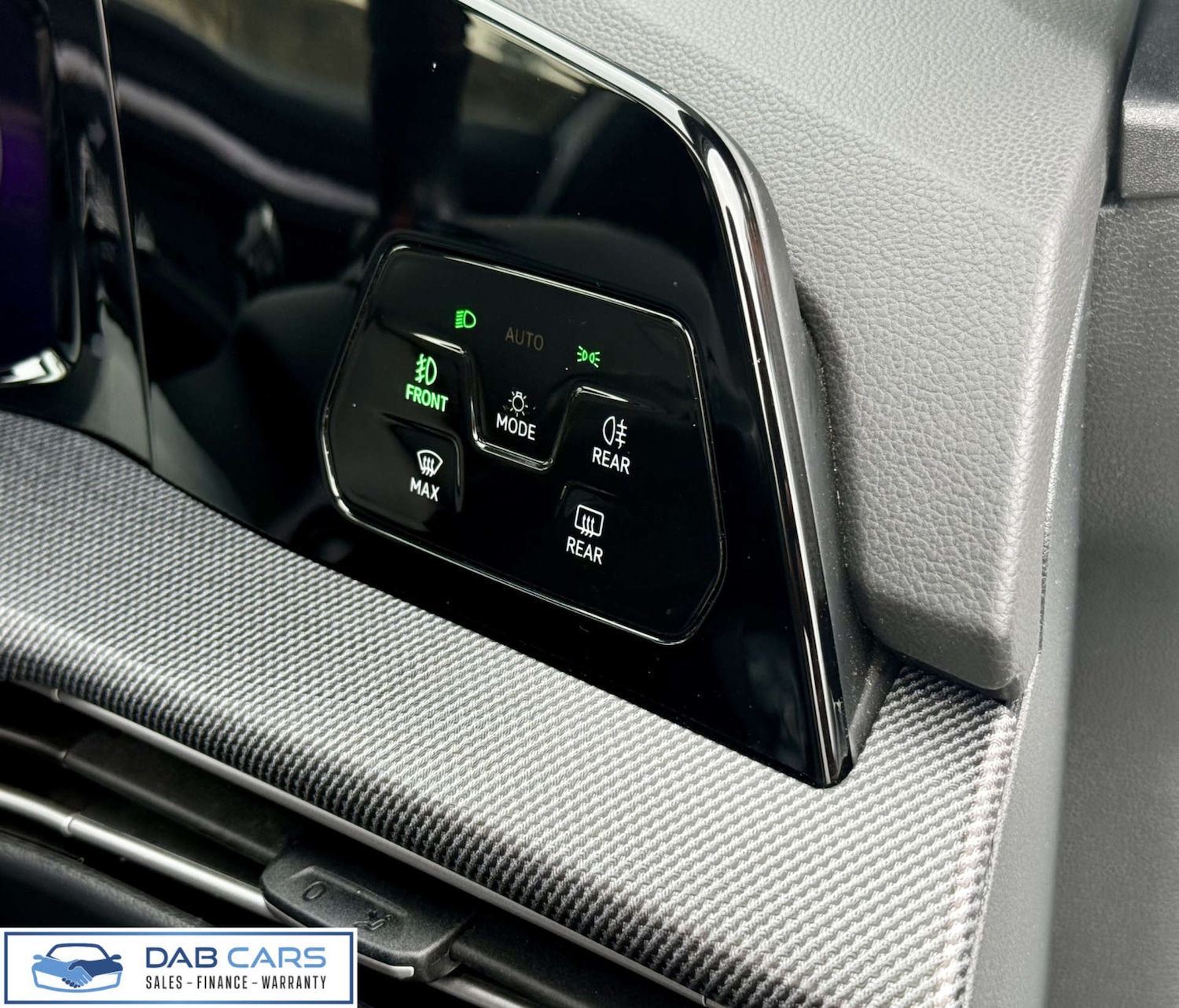 Used Volkswagen Golf 2024 for sale - 76182588: Photo 22