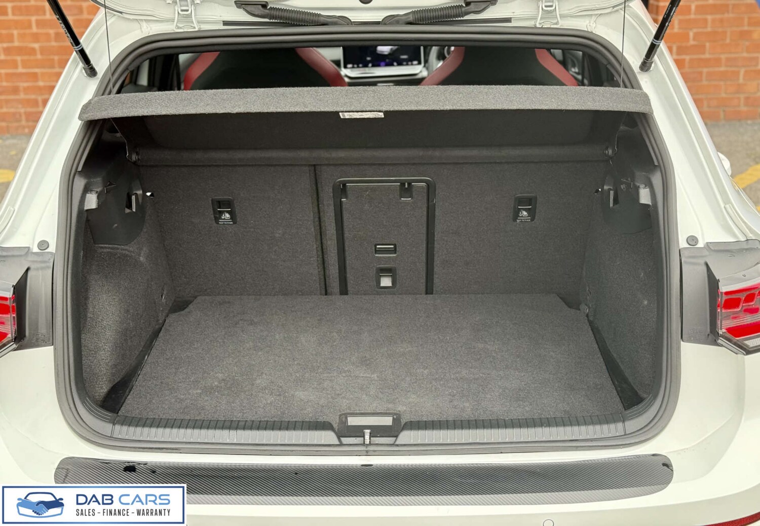 Used Volkswagen Golf 2024 for sale - 76182588: Photo 54