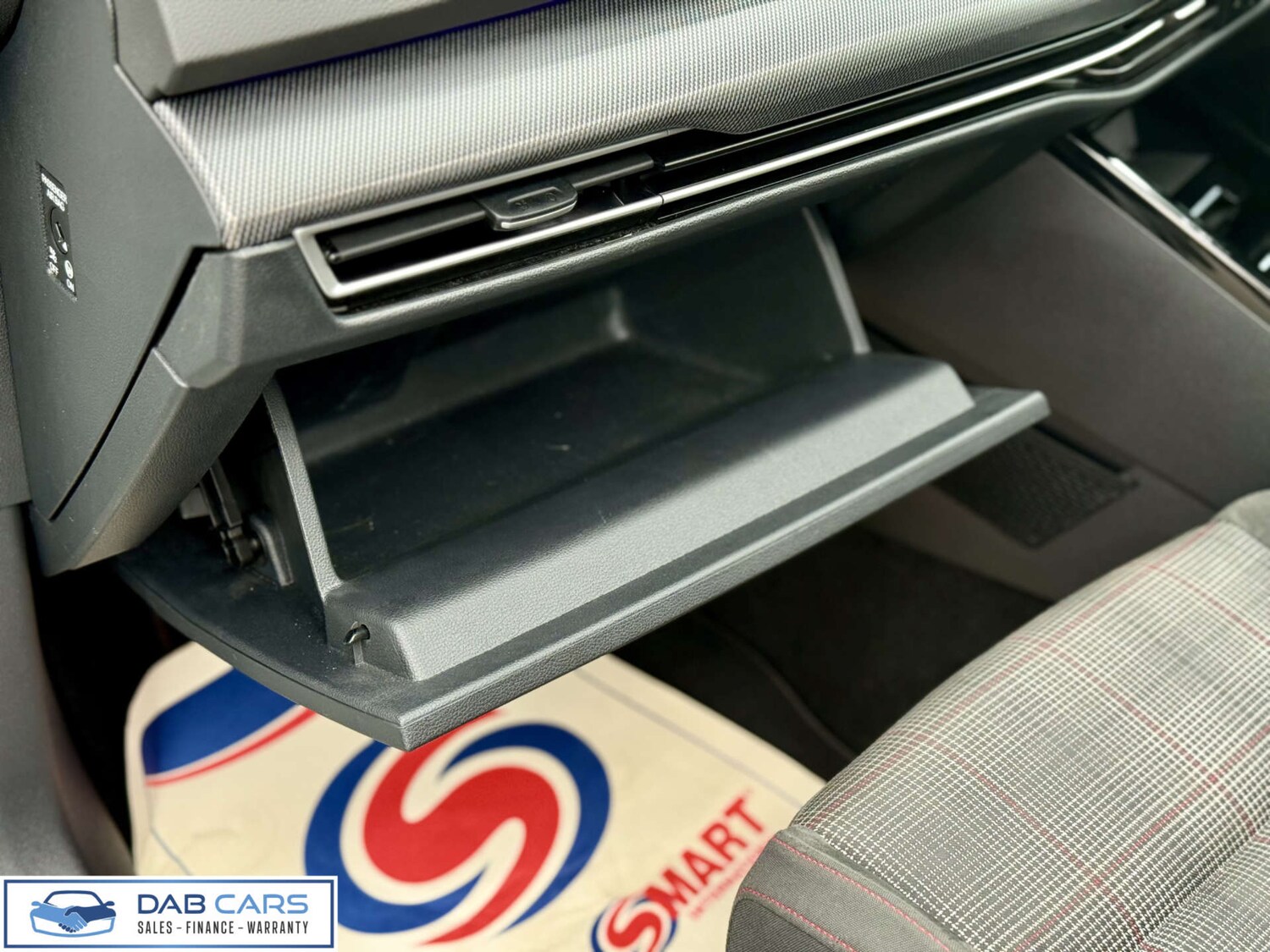 Used Volkswagen Golf 2024 for sale - 76182588: Photo 64