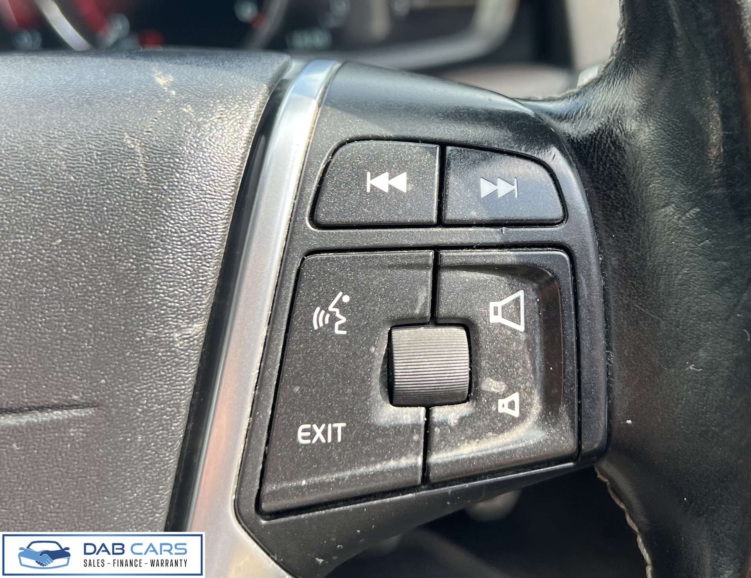 Used Volvo XC60 2015 for sale - 76921216: Photo 22