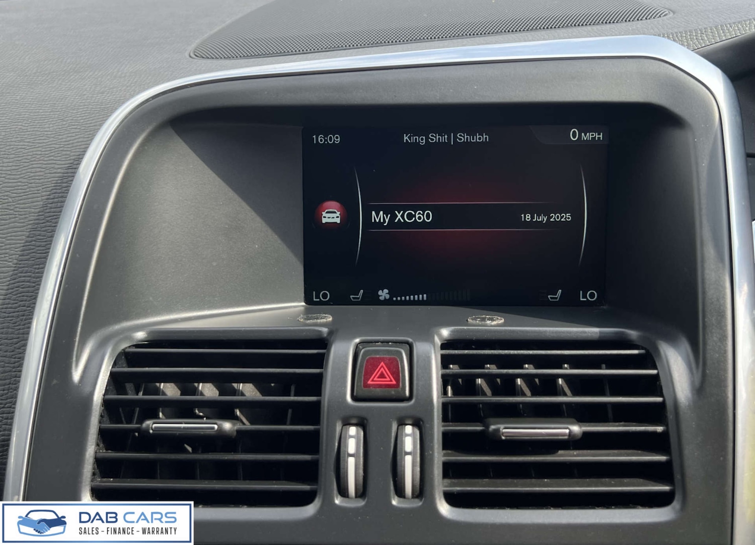 Used Volvo XC60 2015 for sale - 76921216: Photo 26