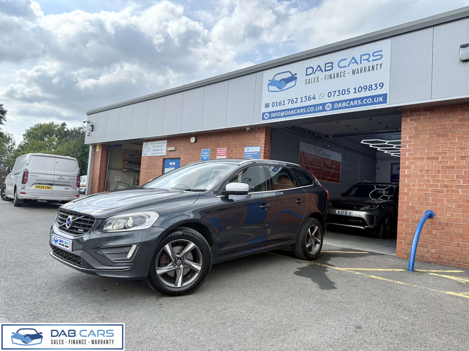 Used Volvo XC60 2015 for sale - 76921216: Photo 3