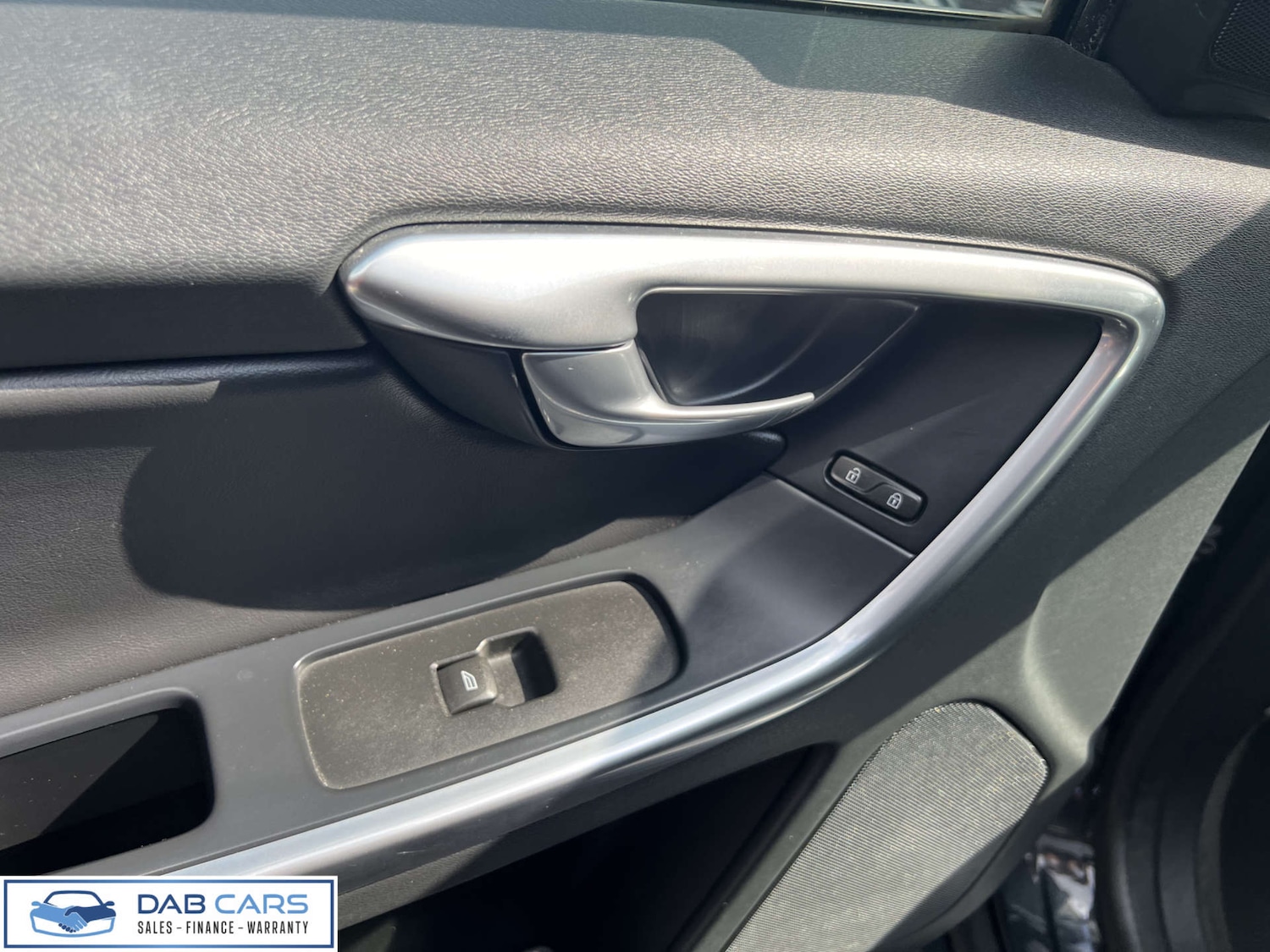 Used Volvo XC60 2015 for sale - 76921216: Photo 62