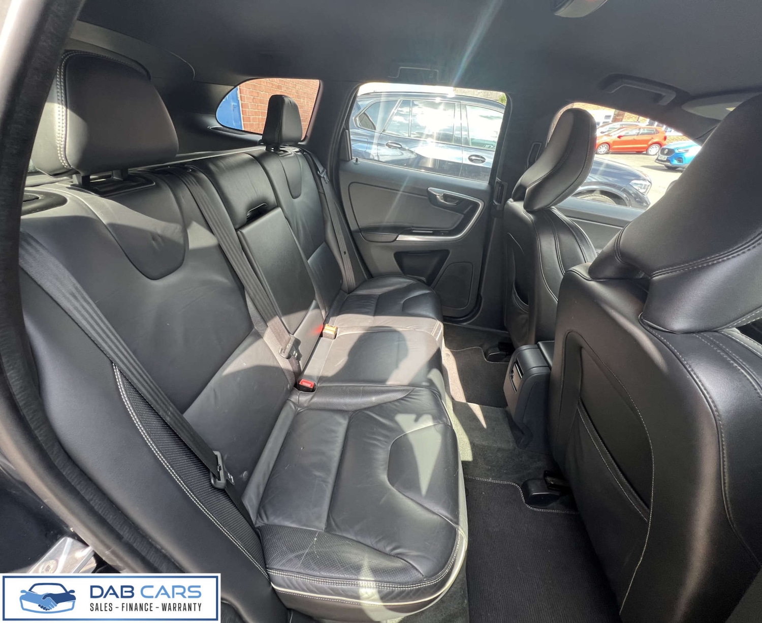 Used Volvo XC60 2015 for sale - 76921216: Photo 65