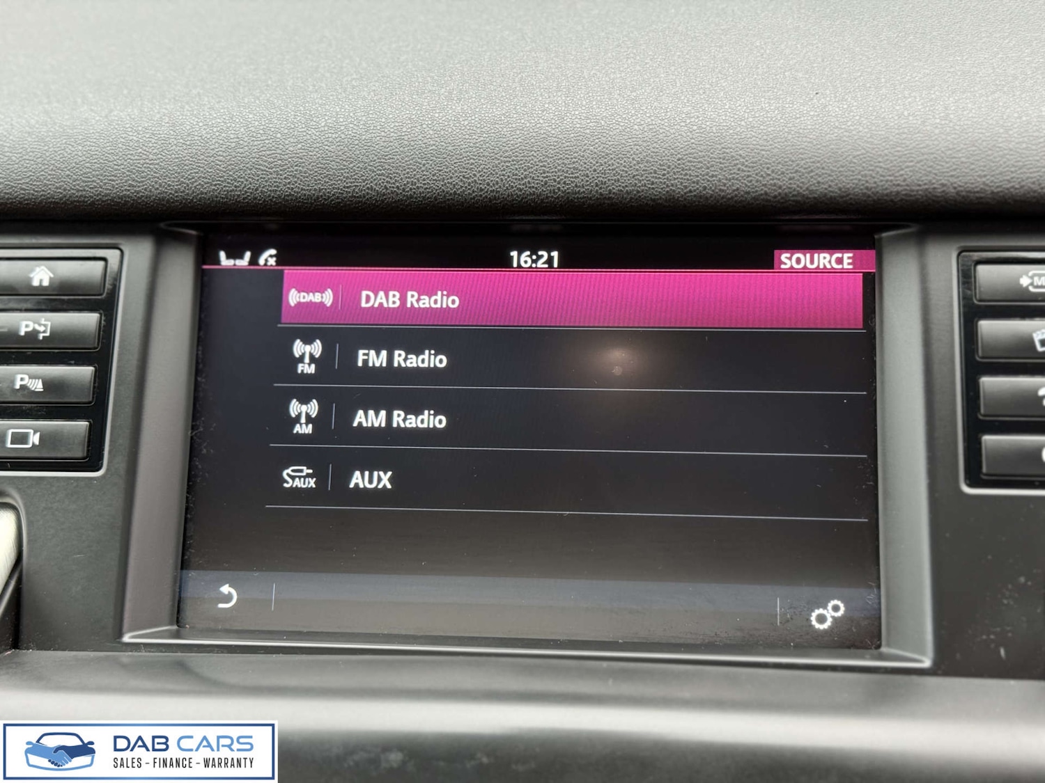 Used Land Rover Discovery Sport 2016 for sale - 76764993: Photo 100