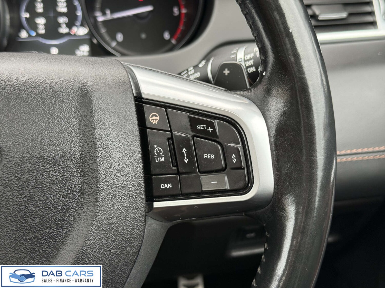 Used Land Rover Discovery Sport 2016 for sale - 76764993: Photo 34