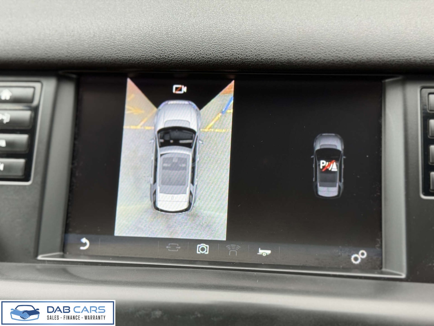 Used Land Rover Discovery Sport 2016 for sale - 76764993: Photo 39