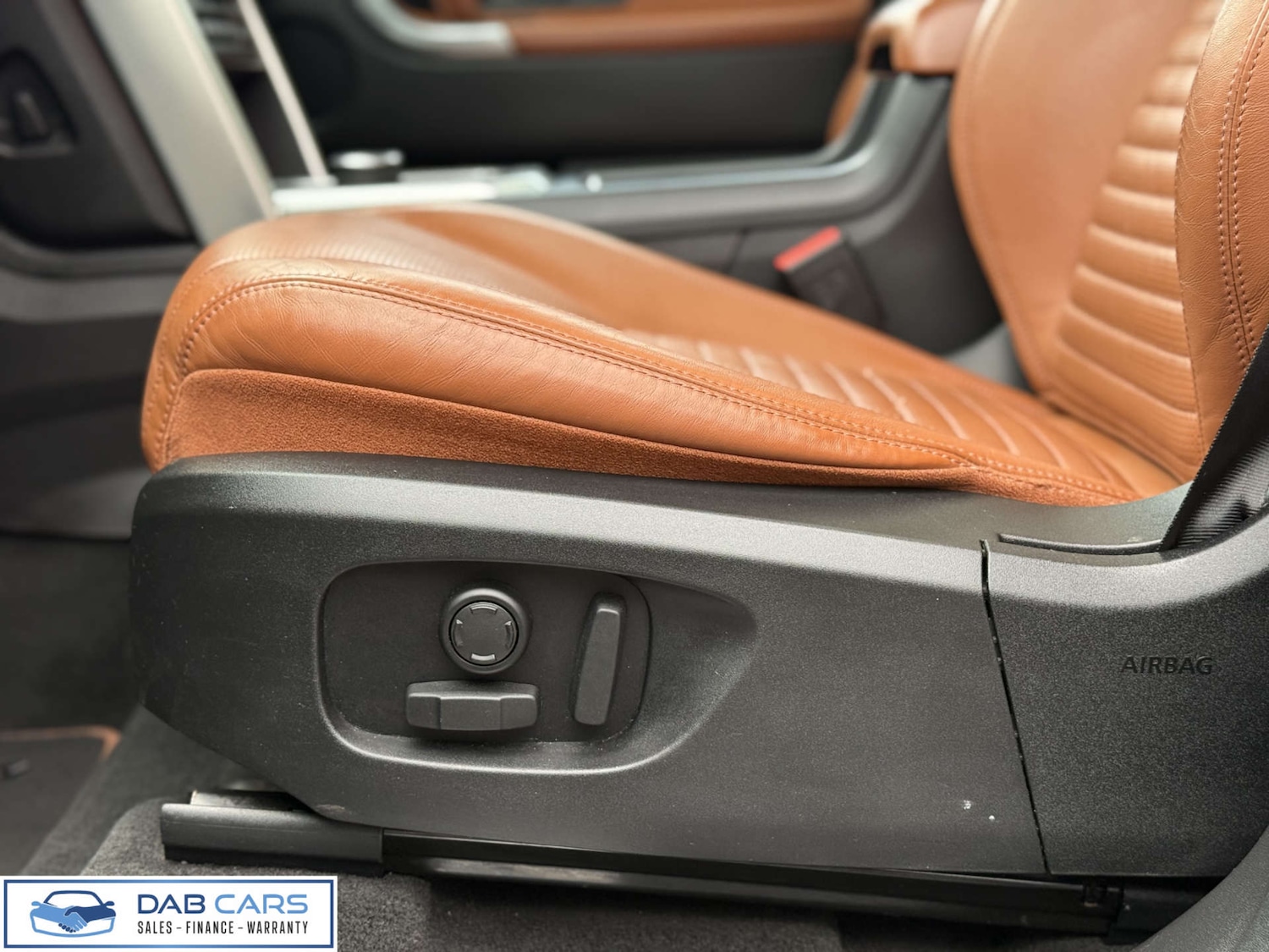 Used Land Rover Discovery Sport 2016 for sale - 76764993: Photo 64