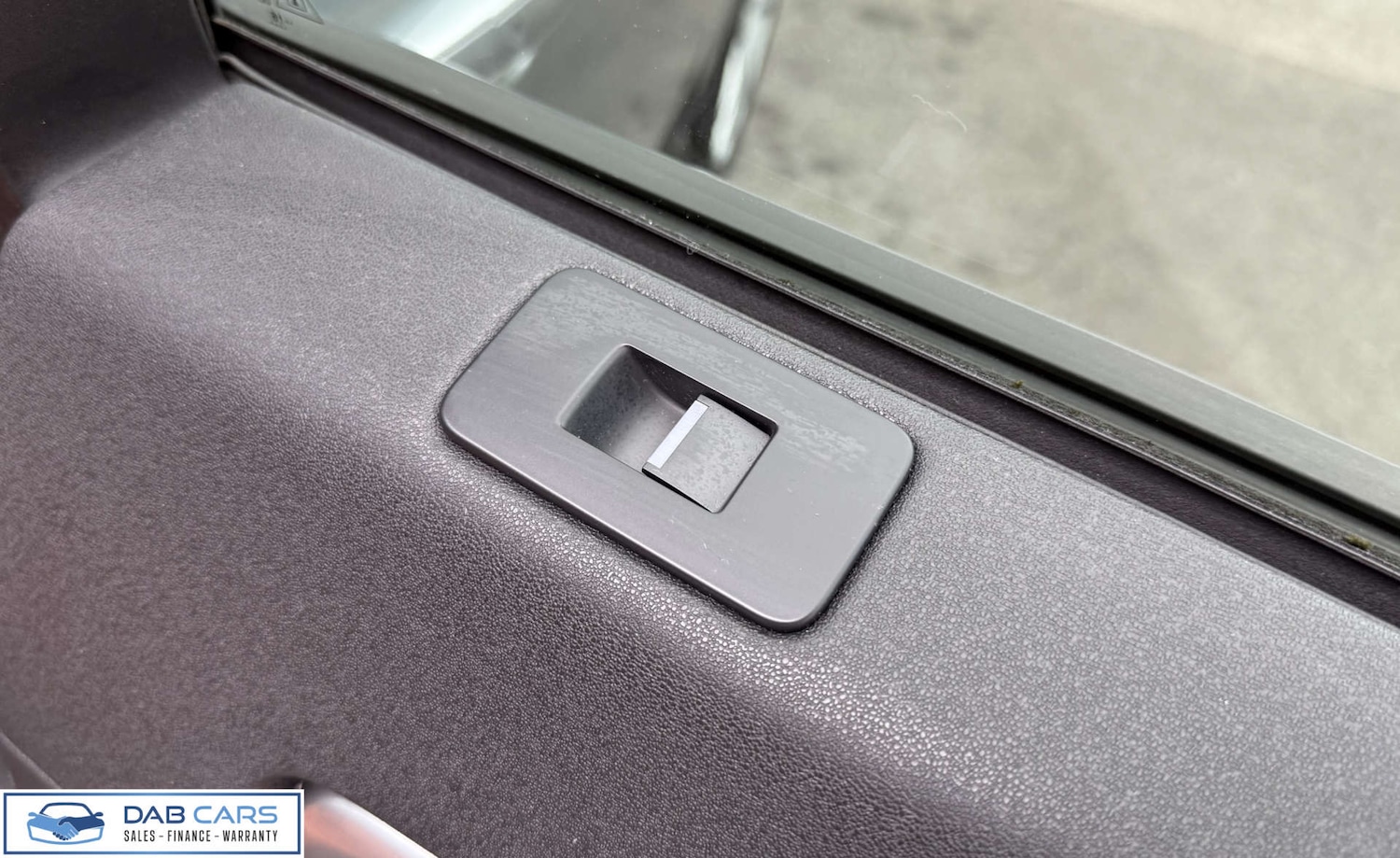 Used Land Rover Discovery Sport 2016 for sale - 76764993: Photo 74