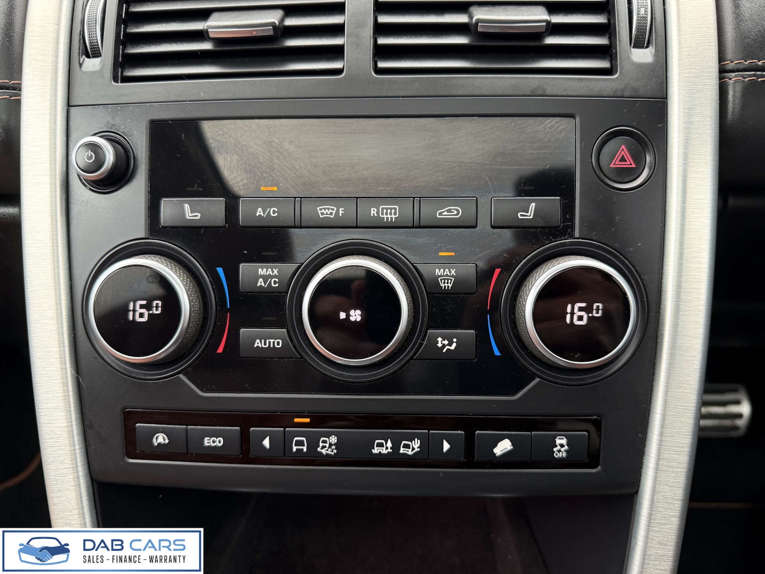 Used Land Rover Discovery Sport 2016 for sale - 76764993: Photo 92