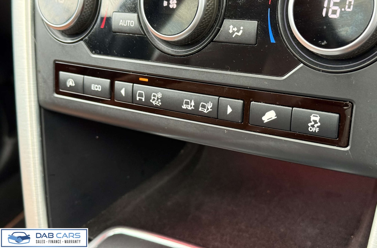 Used Land Rover Discovery Sport 2016 for sale - 76764993: Photo 94