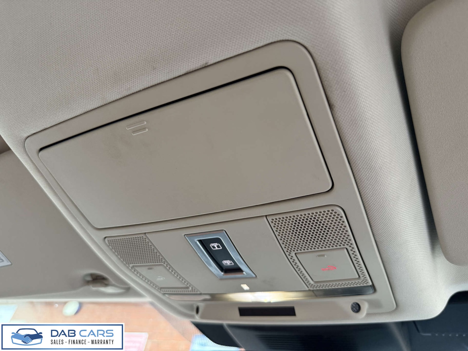 Used Land Rover Discovery Sport 2016 for sale - 76764993: Photo 96