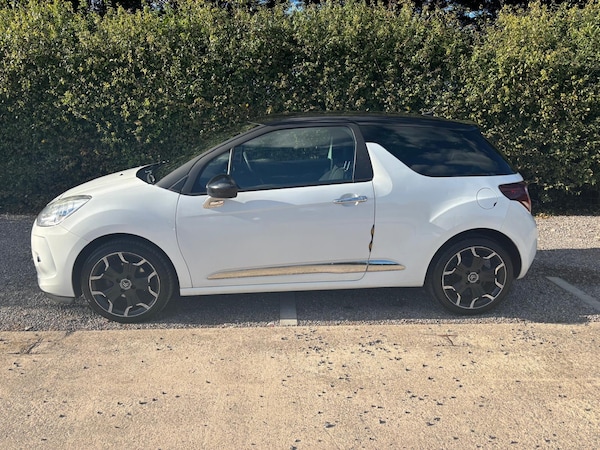 Cheap Citroen DS3 2014 (14) - 1.6 e-HDi Airdream DStyle Plus 3dr for sale in Bristol, Bristol