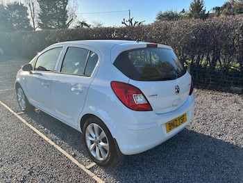 Used Vauxhall Corsa 2012 for sale - 76603303: Photo