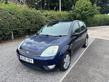 Used Ford Fiesta 2005 for sale - 78611001: Photo