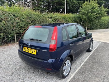 Used Ford Fiesta 2005 for sale - 78611001: Photo