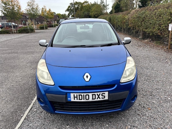 Used Renault Clio 2010 for sale - 76273128: Photo 11