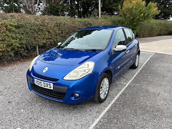 Used Renault Clio 2010 for sale - 76273128: Photo