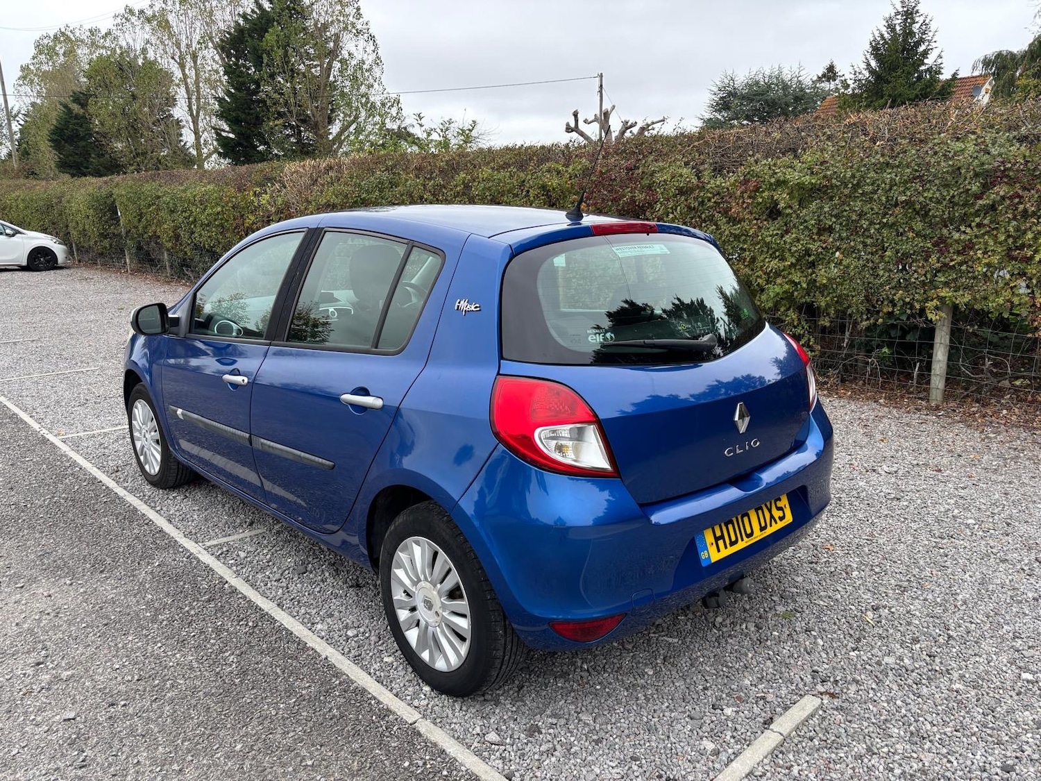 Used Renault Clio 2010 for sale - 76273128: Photo 4