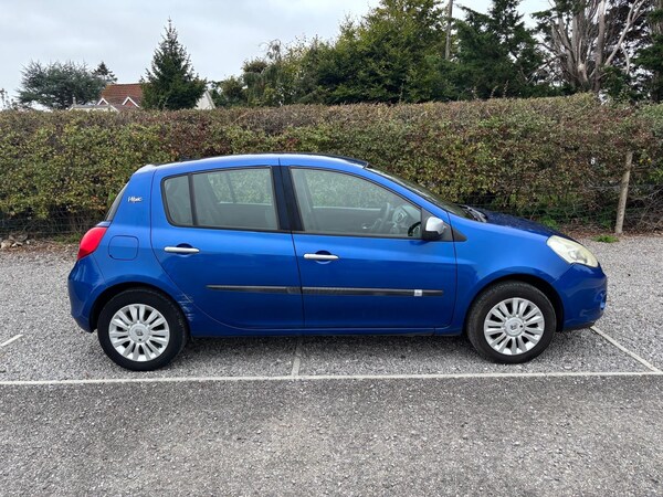 Used Renault Clio 2010 for sale - 76273128: Photo 8