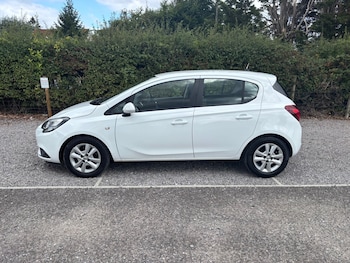 Vauxhall - Corsa