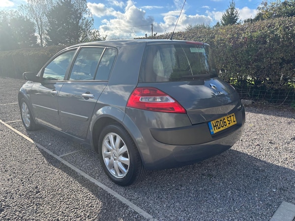 Used Renault Megane 2006 for sale - 76209174: Photo 3