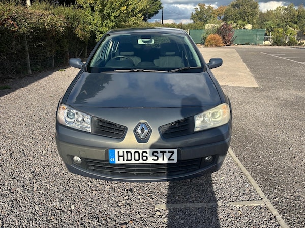 Used Renault Megane 2006 for sale - 76209174: Photo 5