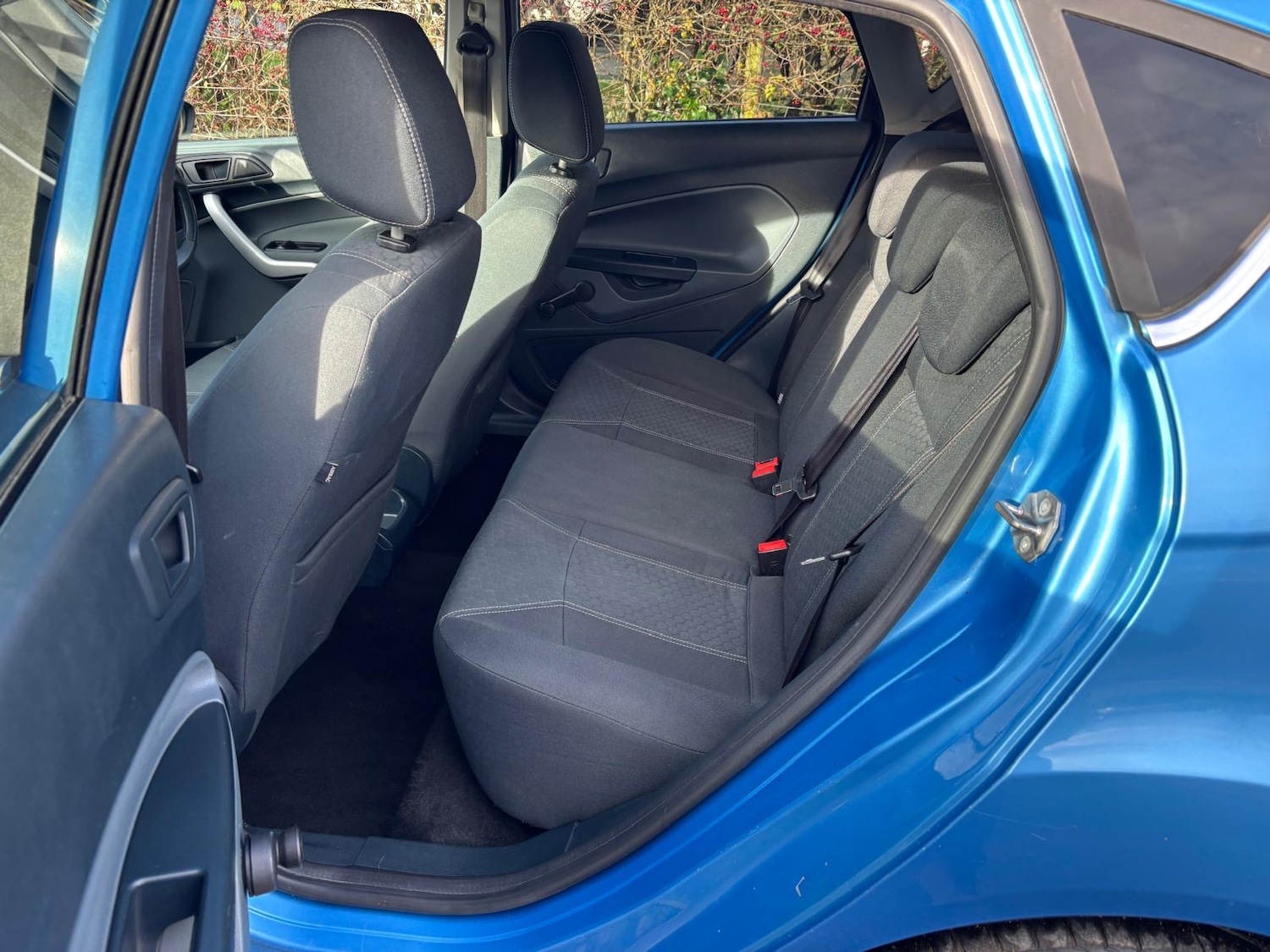 Used Ford Fiesta 2010 for sale - 76780434: Photo 5