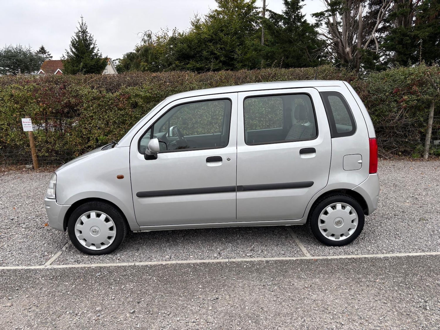 Used Vauxhall Agila 2001 for sale - 76273114: Photo 1