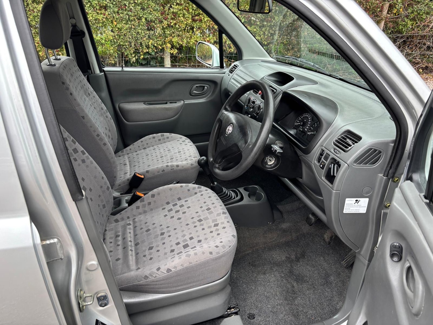 Used Vauxhall Agila 2001 for sale - 76273114: Photo 12
