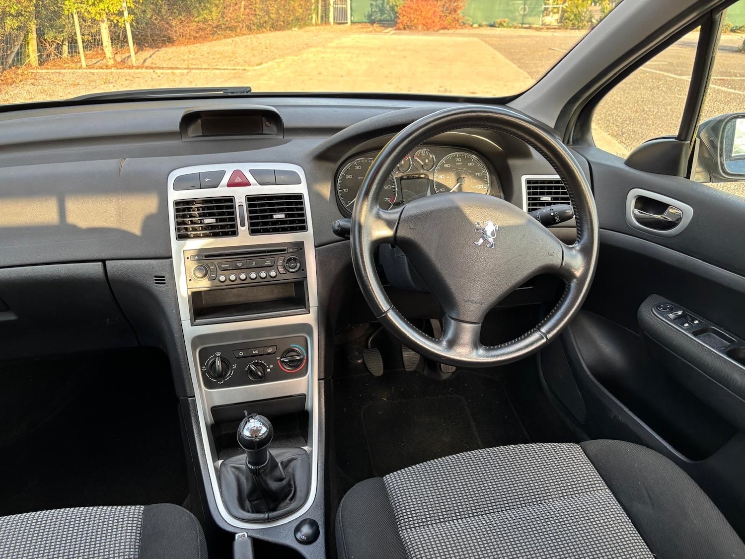 Used Peugeot 307 2006 for sale - 76640458: Photo 15