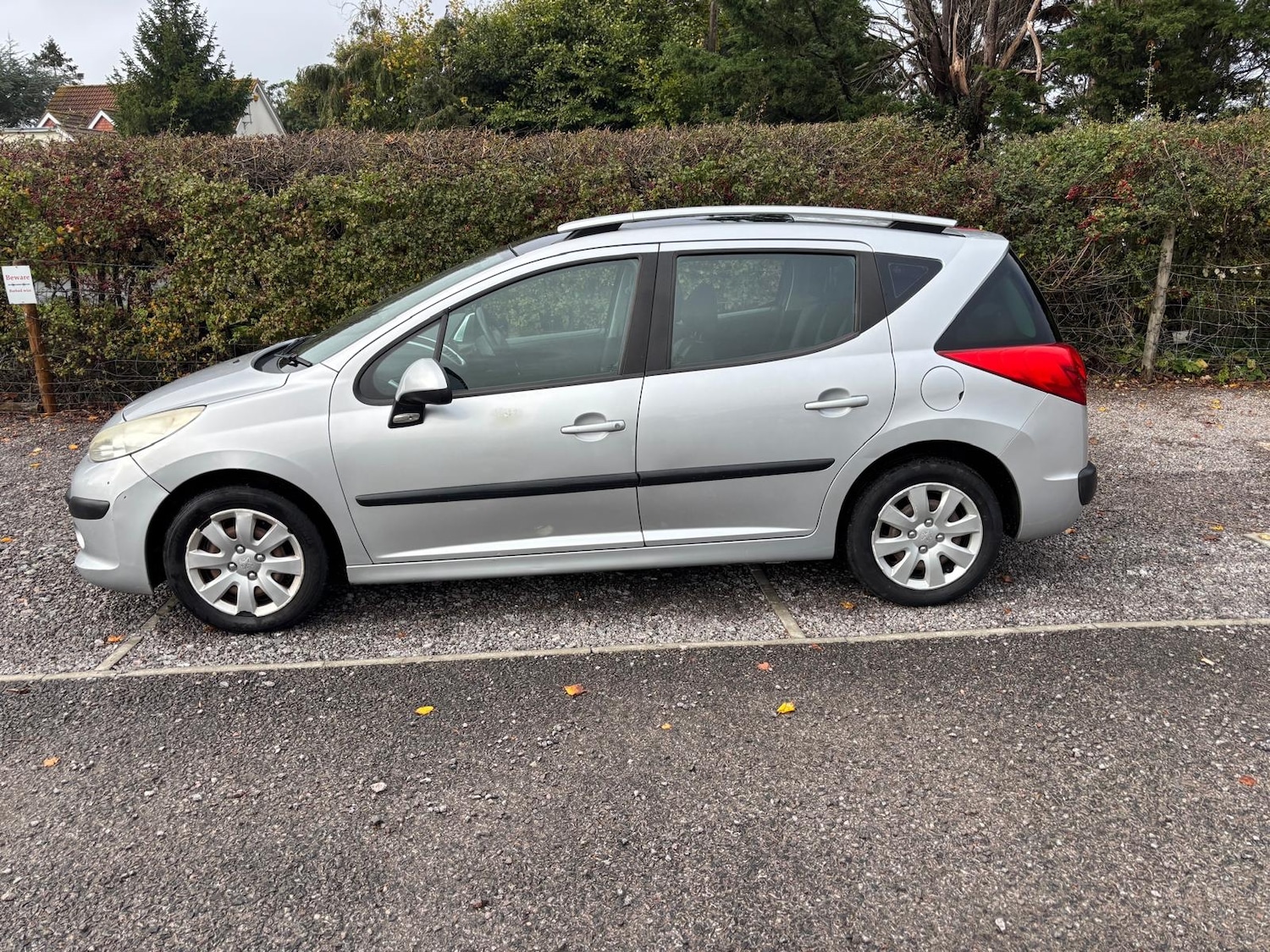 Used Peugeot 207 2007 for sale - 76393473: Photo 2