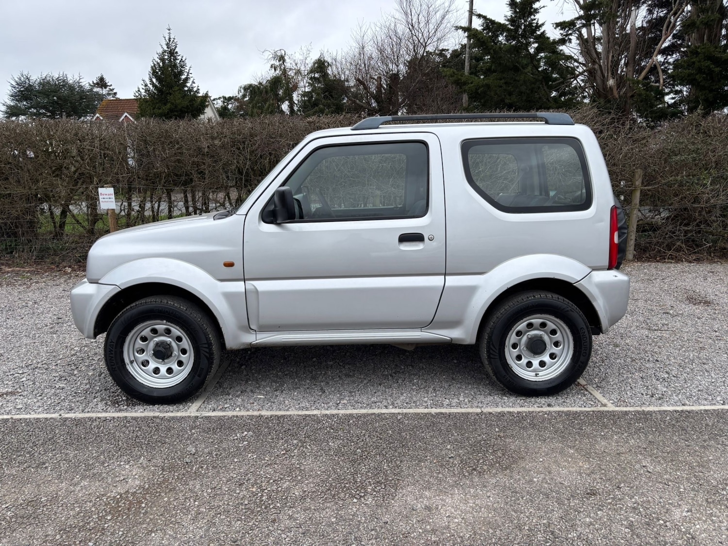 Used Suzuki Jimny 2002 for sale - 77716465: Photo 3