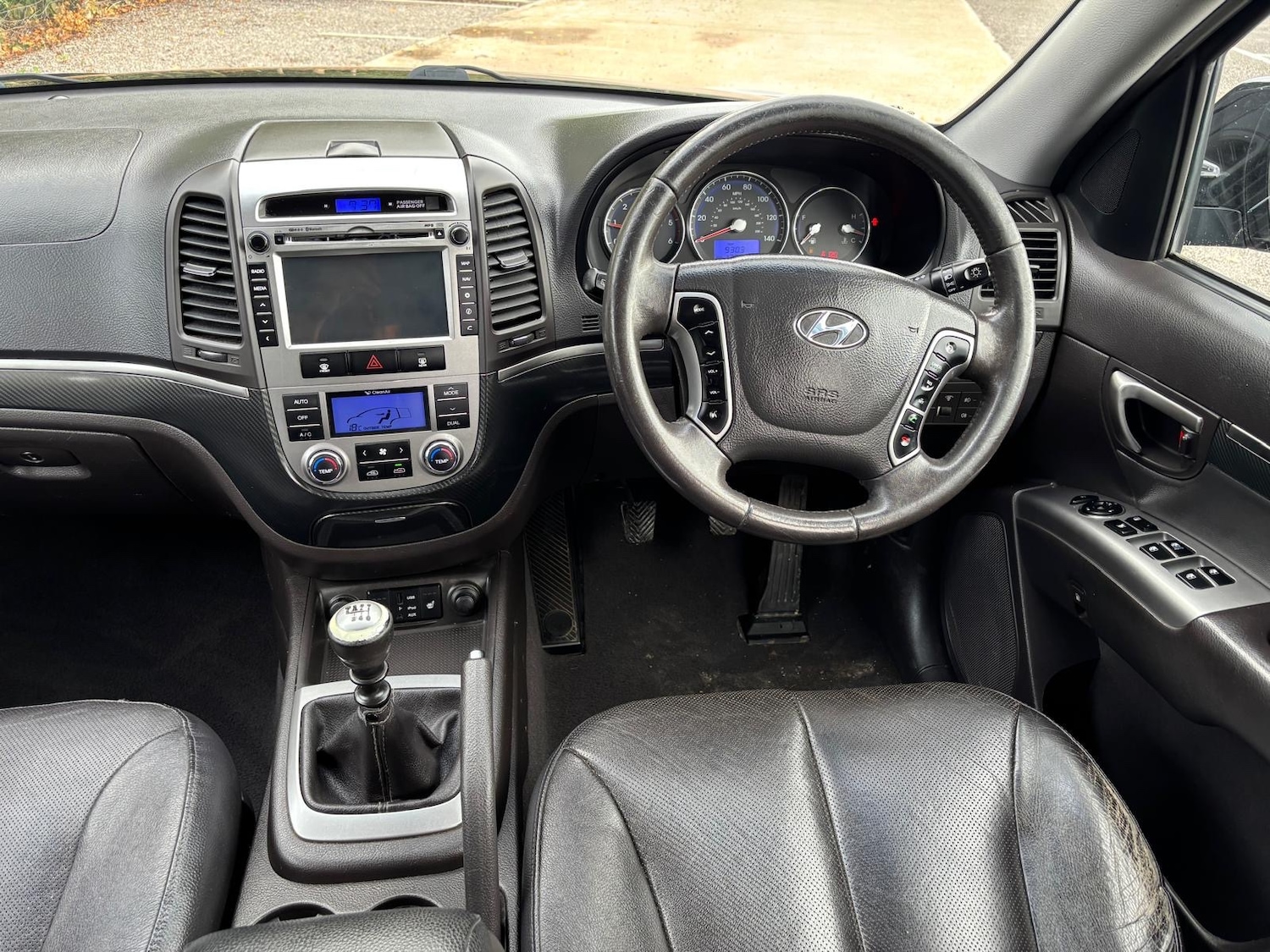 Used Hyundai Santa Fe 2012 for sale - 76583376: Photo 15